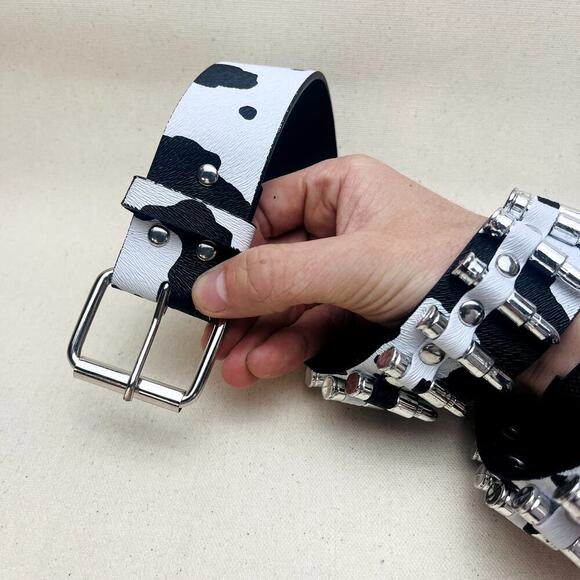 Vintage Other - y2k 2000s bullet studded black white cow belt